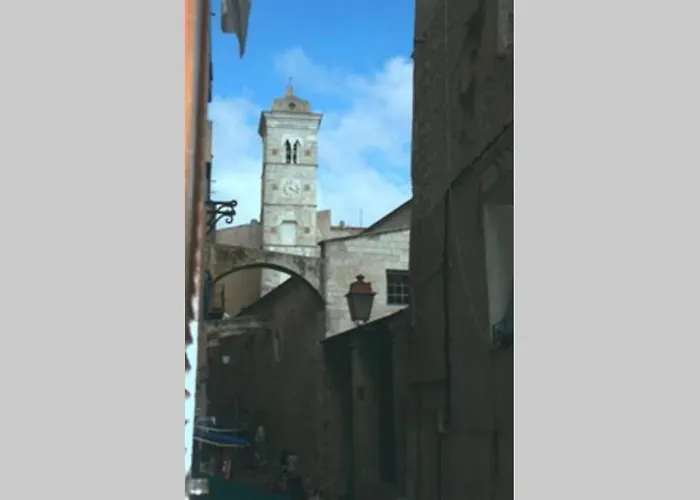 Le Bonifacio (Corsica)